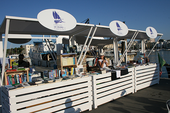 È arrivato un veliero carico di ...